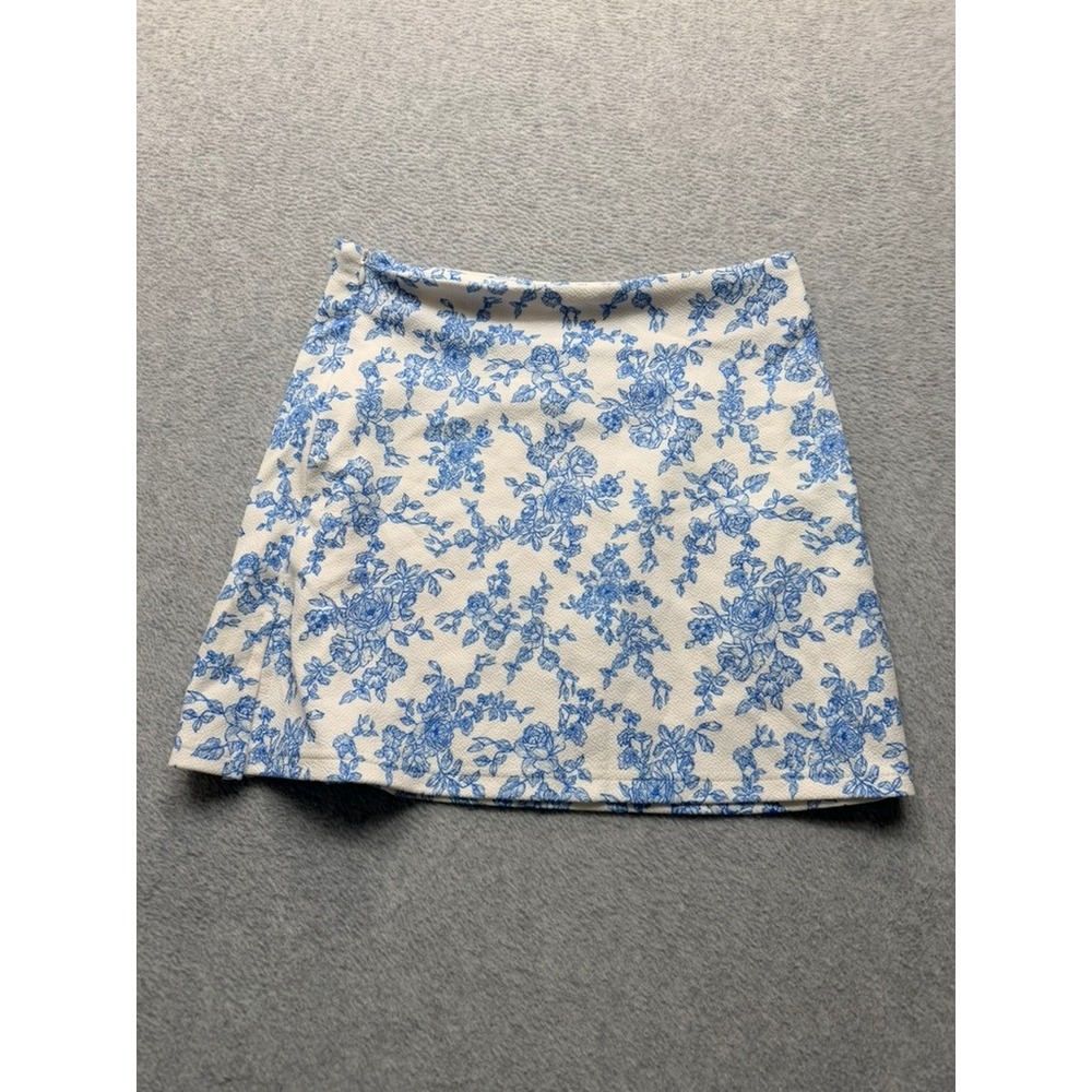 SHEIN Petite Blue White Floral Toile Mini Skirt Size Small A-Line Crepe Zipper